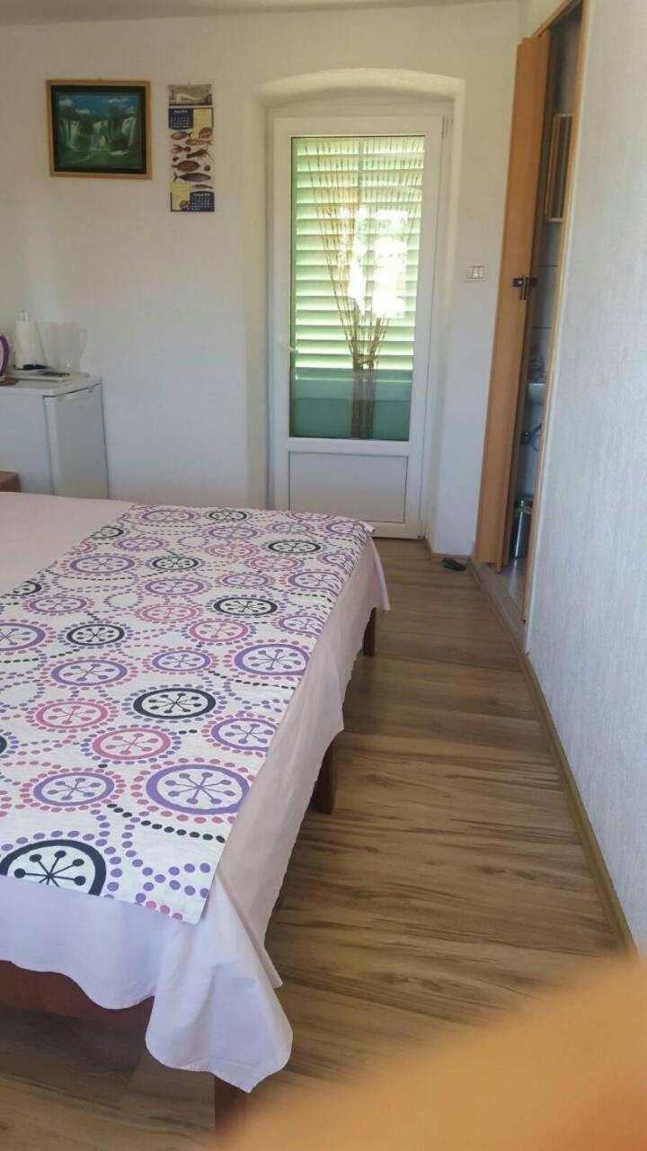 Accommodation Branka Mali Losinj Ngoại thất bức ảnh